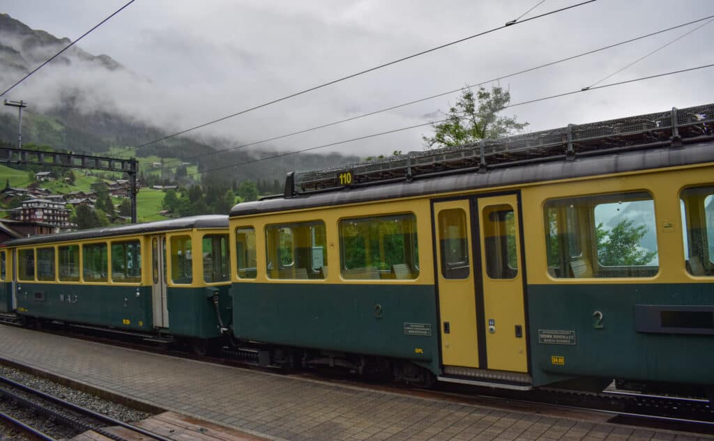 Jungfrau Train - the train from Wengen to Kleine Scheidegg