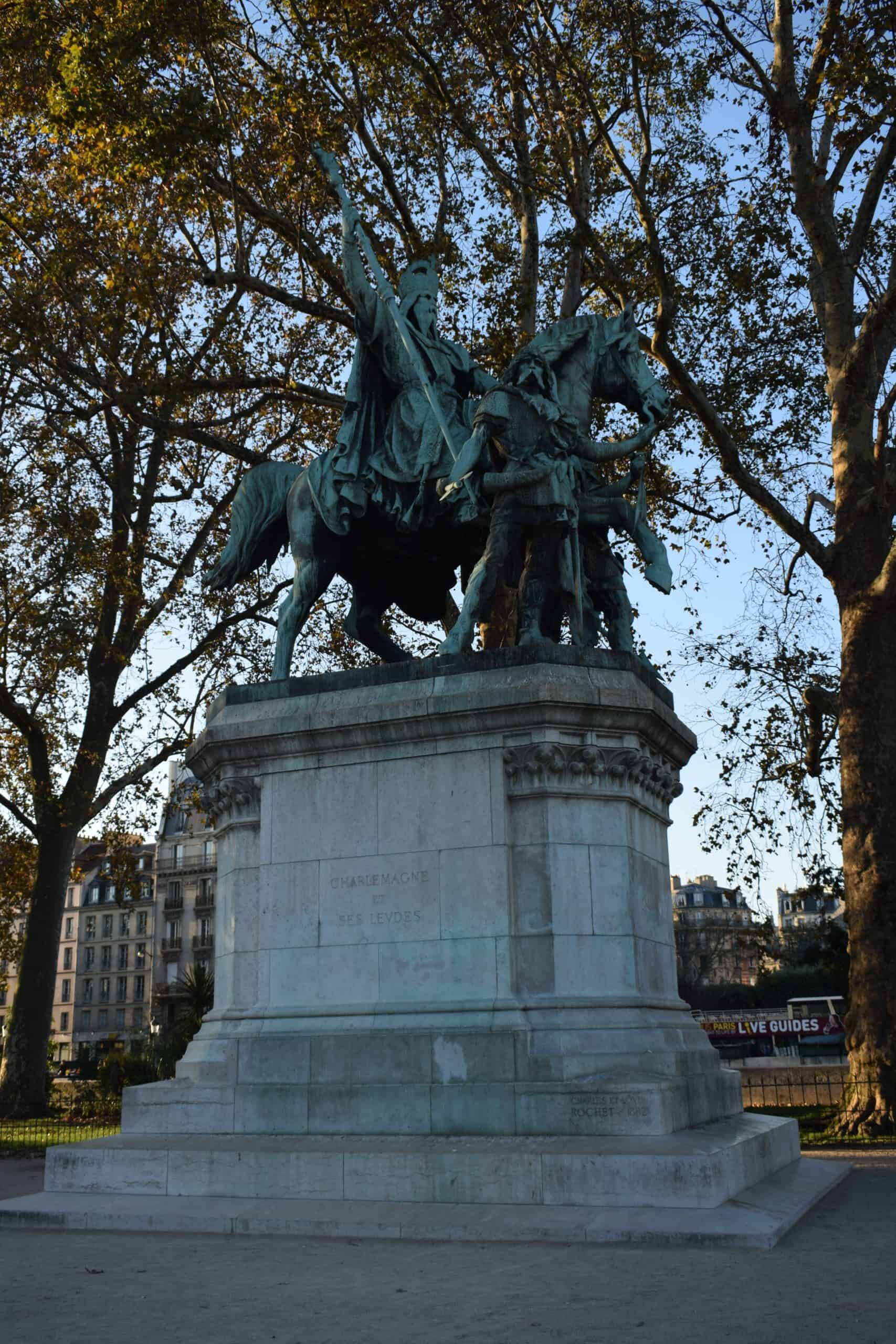 Statue of Charlemagne and His Guards - free audio walking tour of Paris